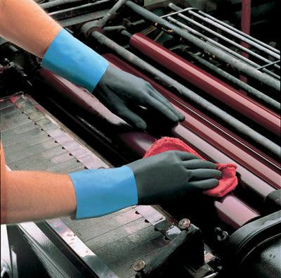 SHOWA Best Glove Small Chem Master Flock Lined Neoprene Over Latex Glove