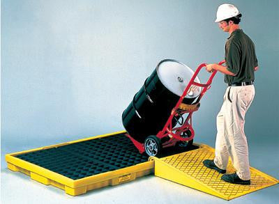 Eagle 6-Drum Polyethylene Spill Pallet With Grating With 66 Gallon Secondary Spill Capacity 77" X 51 1/2" X 6 1/2"